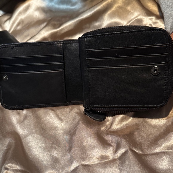 Black Leather Wallet - Picture 4 of 4